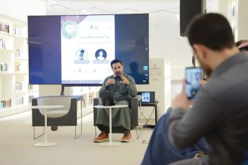 الوردي: مبادرة الشريك الأدبي رافد لبناء الإنسان الوردي: مبادرة الشريك الأدبي رافد لبناء الإنسان