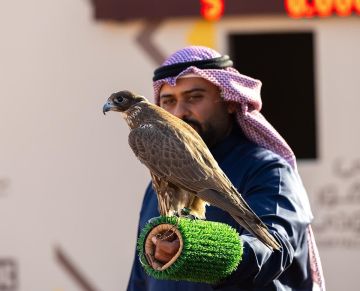 ختام منافسات الملاك الدوليين بمهرجان الملك عبدالعزيز للصقور 2025
