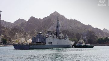 القوات البحرية ونظيرتها العمانية تنفذان رماية بالصواريخ ضمن تمرين رياح السلام 2026
