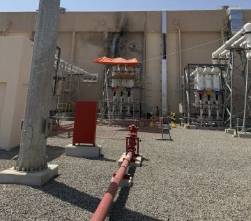 ميليشيا الحوثي الإرهابية تستهدف محطة كهرباء تغذي المسجد النبوي ميليشيا الحوثي الإرهابية تستهدف محطة كهرباء تغذي المسجد النبوي