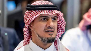 نقل المنتخب للأفضل.. الدعيع يشيد بقيادة المفرج ويرسم ملامح المستقبل للأخضر نقل المنتخب للأفضل.. الدعيع يشيد بقيادة المفرج ويرسم ملامح المستقبل للأخضر