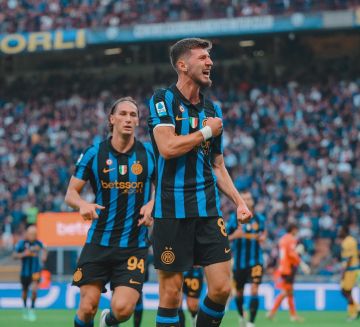 إنترميلان ينفرد بصدارة الدوري الإيطالي بثلاثية إنترميلان ينفرد بصدارة الدوري الإيطالي بثلاثية