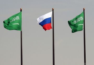 روسيا والسعودية تبحثان مشاريع مشتركة للمساعدات الإنسانية إلى دول ثالثة روسيا والسعودية تبحثان مشاريع مشتركة للمساعدات الإنسانية إلى دول ثالثة