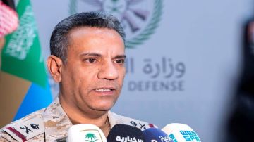 التحالف: اعتداءات الميليشيا الحوثية لن تمر دون حساب التحالف: اعتداءات الميليشيا الحوثية لن تمر دون حساب