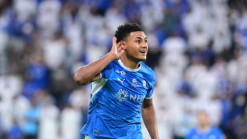 واتكينز عقب الكلاسيكو: لا أعلم سبب توتر لاعبي الاتحاد ولا تعليق على التحكيم