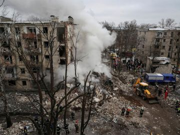 قتيلان و13 مصابا في هجمات متبادلة بين روسيا وأوكرانيا قتيلان و13 مصابا في هجمات متبادلة بين روسيا وأوكرانيا