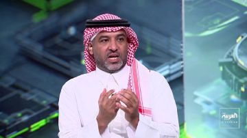 عبده عطيف: وسط الهلال كان ذكي وعرف كيف يتغلب على القادسية.. فيديو