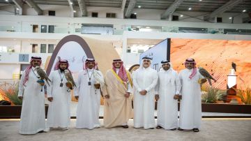 الأمير عبدالعزيز بن سعود يزور معرض الصقور والصيد السعودي الدولي 2026..صور الأمير عبدالعزيز بن سعود يزور معرض الصقور والصيد السعودي الدولي 2026..صور