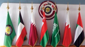 إعادة جدولة موعد القمة الخليجية الأوروبية إعادة جدولة موعد القمة الخليجية الأوروبية