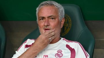 ريال مدريد يخطط لصفقات قوية لتدعيم خط الوسط لعام 2027 ريال مدريد يخطط لصفقات قوية لتدعيم خط الوسط لعام 2027
