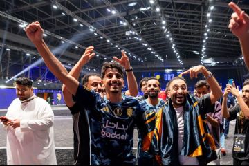 يوم الديربيات بدوري الملوك.. حامل اللقب DR7 يحسم قمة الديربي السعودي.. وUltra Chmicha يتفوق في أول صدام مغربي يوم الديربيات بدوري الملوك.. حامل اللقب DR7 يحسم قمة الديربي السعودي.. وUltra Chmicha يتفوق في أول صدام مغربي