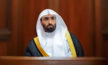 النائب العام يوجه بإقامة حملة للتبرع بالدم في فروع النيابة العامة بمناطق المملكة النائب العام يوجه بإقامة حملة للتبرع بالدم في فروع النيابة العامة بمناطق المملكة