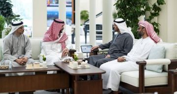 رئيس الإمارات يستقبل وزير الدفاع السعودي لبحث تعزيز التعاون رئيس الإمارات يستقبل وزير الدفاع السعودي لبحث تعزيز التعاون