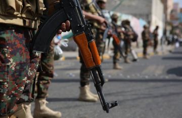 قيادي حوثي: نأمل بعدم قيام باكستان وتركيا بمساعدة السعودية
