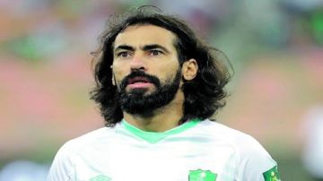 حسين عبدالغني قريب من تسلم منصب في الأهلي حسين عبدالغني قريب من تسلم منصب في الأهلي