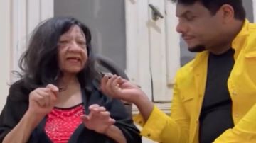 من أضواء الشهرة إلى مرارة الألم.. هكذا أصبح حال الفنانة نادية كرم الشهيرة بـ ميسون بعد الاستقرار في مصر من أضواء الشهرة إلى مرارة الألم.. هكذا أصبح حال الفنانة نادية كرم الشهيرة بـ ميسون بعد الاستقرار في مصر