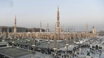 أكثر من 21 مليون زائر للمسجد النبوي خلال شهر سبتمبر أكثر من 21 مليون زائر للمسجد النبوي خلال شهر سبتمبر