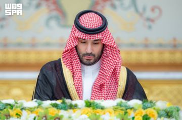 مجلس الوزراء يؤكد حق المملكة في الدفاع عن الحرمين الشريفين والتصدي لاعتداءات ميليشيا الحوثي مجلس الوزراء يؤكد حق المملكة في الدفاع عن الحرمين الشريفين والتصدي لاعتداءات ميليشيا الحوثي