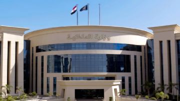 القبض على راقصة مصرية شهيرة بتهمة نشر مقاطع خادشة للحياء القبض على راقصة مصرية شهيرة بتهمة نشر مقاطع خادشة للحياء