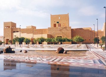 دارة الملك عبدالعزيز تثري المحتوى التاريخي بفيديوهات قصيرة دارة الملك عبدالعزيز تثري المحتوى التاريخي بفيديوهات قصيرة