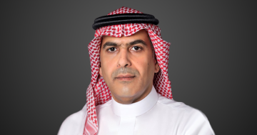 أمير الرياض يسلم أول دفعة من أراضي التوازن العقاري 10 لاف قطعة سكنية بسعر لا يتجاوز 1500 ريال للمتر أمير الرياض يسلم أول دفعة من أراضي التوازن العقاري 10 لاف قطعة سكنية بسعر لا يتجاوز 1500 ريال للمتر