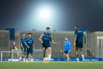 كلاسيكو الهلال والاتحاد.. بداية عودة الدوسري لكأس آسيا كلاسيكو الهلال والاتحاد.. بداية عودة الدوسري لكأس آسيا