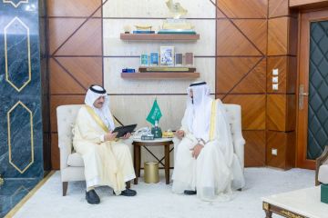 أمير الشرقية يدشن البرنامج الدعوي البناء العقدي أمير الشرقية يدشن البرنامج الدعوي البناء العقدي