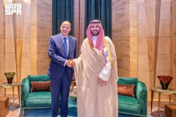 وزير الدفاع يلتقي وزير الدفاع الوطني في الجمهورية الهيلينية وزير الدفاع يلتقي وزير الدفاع الوطني في الجمهورية الهيلينية