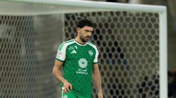 الأهلي يعلن إصابة ديميرال وبدء برنامجه العلاجي الأهلي يعلن إصابة ديميرال وبدء برنامجه العلاجي
