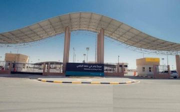 السفارة السعودية بالكويت توفر حافلات لنقل المواطنين الراغبين بالعودة إلى الرياض السفارة السعودية بالكويت توفر حافلات لنقل المواطنين الراغبين بالعودة إلى الرياض