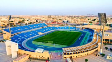 الصيانة تغلق ملعب الملز وتنقل مواجهة الرياض والتعاون لملعب الشباب الصيانة تغلق ملعب الملز وتنقل مواجهة الرياض والتعاون لملعب الشباب
