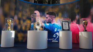 الهلال يدرس إنشاء متحف خاص لعرض إنجازات الفريق وبطولاته الهلال يدرس إنشاء متحف خاص لعرض إنجازات الفريق وبطولاته