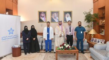 محافظ القطيف يطلق حملة التطعيم ضد الإنفلونزا الموسمية محافظ القطيف يطلق حملة التطعيم ضد الإنفلونزا الموسمية