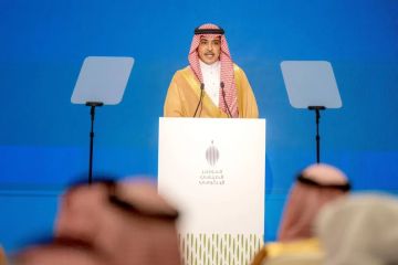 المؤتمر الصحفي الحكومي يستضيف وزير الإعلام الاثنين القادم المؤتمر الصحفي الحكومي يستضيف وزير الإعلام الاثنين القادم