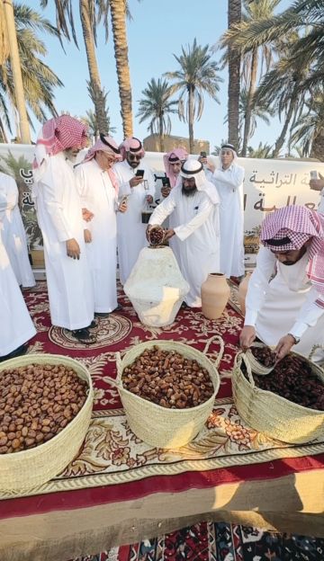 المغمي يستحضر موروث التمور في سدير المغمي يستحضر موروث التمور في سدير