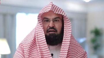 السديس: تكرار الاستهداف الحوثي لمكة والمدينة يكشف نهجهم العدواني السديس: تكرار الاستهداف الحوثي لمكة والمدينة يكشف نهجهم العدواني