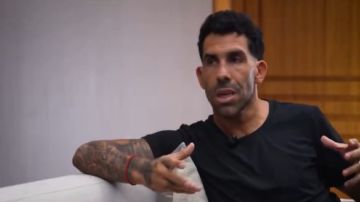 كارلوس تيفيز: أفضل ميسي عن رونالدو لأنه موهوب بالفطرة.. فيديو كارلوس تيفيز: أفضل ميسي عن رونالدو لأنه موهوب بالفطرة.. فيديو