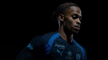  الاتحاد الآسيوي يوقف سامرفيل لاعب الهلال 3 مباريات