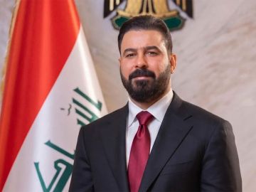 رئيس الوزراء العراقي: استكملنا السيادة ونمضي بسياسة خارجية متوازنة واقتصاد أكثر تنوعا رئيس الوزراء العراقي: استكملنا السيادة ونمضي بسياسة خارجية متوازنة واقتصاد أكثر تنوعا