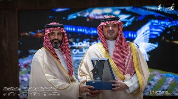 وزير الداخلية يكرم مجموعة stc الممكن الرقمي لمعرض الصقور والصيد السعودي الدولي 2026 وزير الداخلية يكرم مجموعة stc الممكن الرقمي لمعرض الصقور والصيد السعودي الدولي 2026