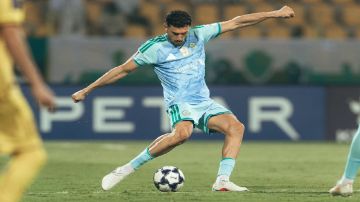 الأهلي يحسم مواجهة الوصل بثلاثية الأهلي يحسم مواجهة الوصل بثلاثية