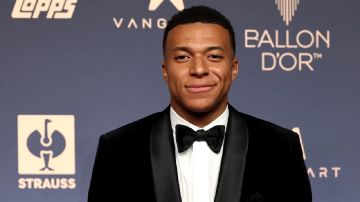 مبابي يعتذر للشعب الصيني ويوضح ملابسات تصريحاته مبابي يعتذر للشعب الصيني ويوضح ملابسات تصريحاته