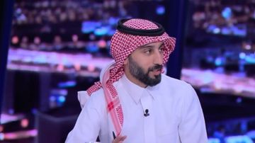 محمد السهلاوي: دفاع الاتحاد أهدى الفوز للهلال والشنقيطي أسوأ لاعب في الكلاسيكو.. فيديو محمد السهلاوي: دفاع الاتحاد أهدى الفوز للهلال والشنقيطي أسوأ لاعب في الكلاسيكو.. فيديو