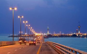تعليمات هامة للمركبات المتجهة من البحرين إلى السعودية عبر جسر الملك فهد تعليمات هامة للمركبات المتجهة من البحرين إلى السعودية عبر جسر الملك فهد