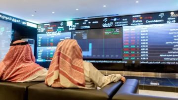 تباين أداء البورصات الخليجية.. صعود في قطر ودبي وتراجع في السعودية والكويت تباين أداء البورصات الخليجية.. صعود في قطر ودبي وتراجع في السعودية والكويت