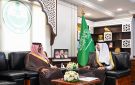 نائب أمير المدينة يتفقد مشروعات الحناكية