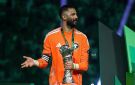 ممر شرفي خلال كلاسيكو الهلال والاتحاد احتفالا بلقب خليجي 27