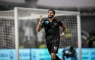 الأهلي يسقط أمام الشباب بسداسية تاريخية