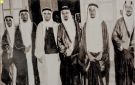 لقطة نادرة تجمع الملك سعود وعددا من إخوانه في أربعينيات القرن الماضي