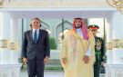 ولي العهد يستقبل رئيس وزراء الجمهورية الهيلينية ويعقدان جلسة مباحثات رسمية